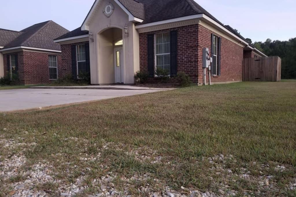 Villa 2 Hammond Exterior photo